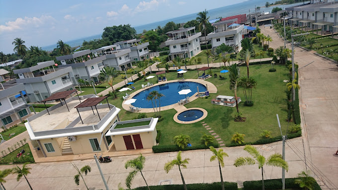คอนโด แม่พิมพ์ โอเชี่ยน เบย์ Mae Phim ocean bay condo rayong ขนาด 53.58 sqm. floor1 pool view – รูปที่ 2