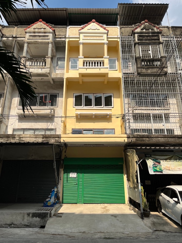4-story shophouse for rent, Sri Phet Phetkasem 106, next to Asia University. 4-story shophouse for rent, Sri Phet Phetkasem 106, next to Asia University.