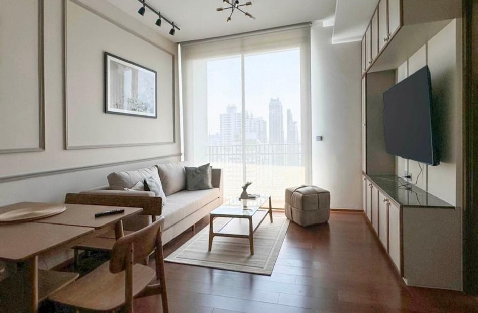 ♢ Good Decoration ♢ 25+ floor 53.00 sq.m. | 1 beds Fully Furnished | near Market Place 30 m., Fifty Fifth 300 m., BTS Thonglor 700 m. ♢ Good Decoration ♢ 25+ floor 53.00 sq.m. | 1 beds Fully Furnished | near Market Place 30 m., Fifty Fifth 300 m., BTS Thonglor 700 m.