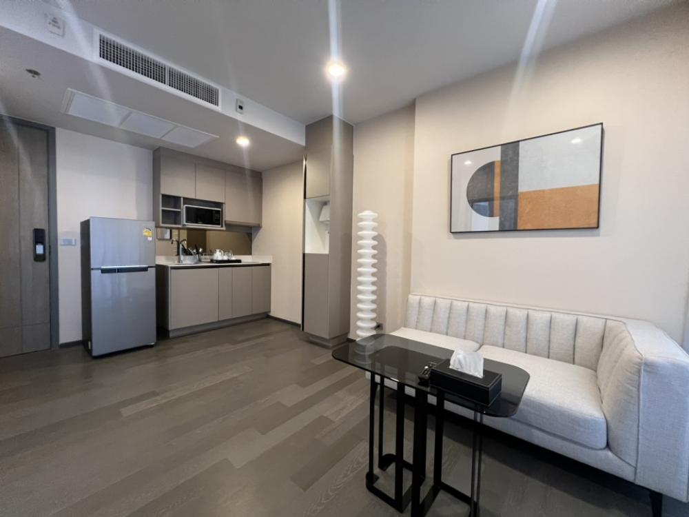 1 bedroom, size 43.12 sq m., garden view, COCO PARC condo, 0 meters from MRT, ready to receive 5-star service from Dusit Hotel. 1 bedroom, size 43.12 sq m., garden view, COCO PARC condo, 0 meters from MRT, ready to receive 5-star service from Dusit Hotel.