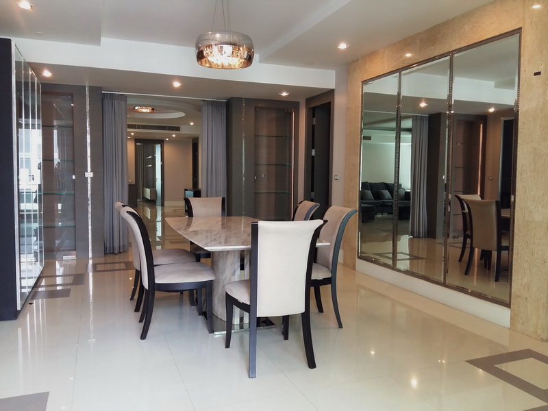 Private Luxury Condo for Sale 4 bedrooms, @Sukhumvit 24