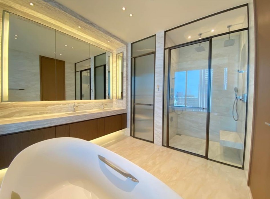 ♢ Prime Location ♢ ชั้น 20+ 154.00 ตร.ม. 3 ห้องนอน | ใกล้ Mercury Tower 110 ม., โรงเรียนมาแตร์เดอี 110 ม., Central ชิดลม 220 ม., BTS สถานีชิดลม 250 ม. – รูปที่ 2