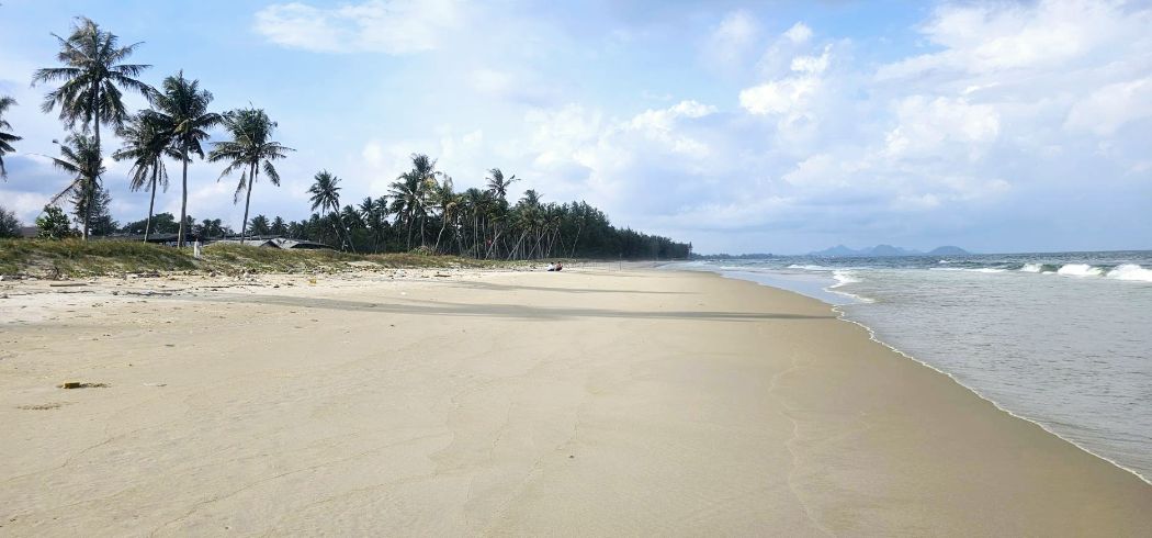 ขาย ที่ดิน  1 ไร่ 2 งาน ติดทะเล หาดบ้านกรูด-ดอนสำราญอ.บางสะพาน ประจวบคีรีขันธ์ – รูปที่ 3