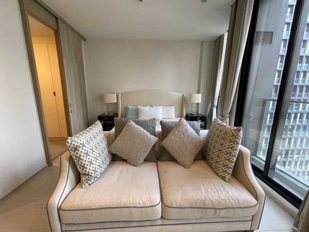 Noble Ploenchit for Rent, Studio close to BTS Ploenchit [Rent!! Noble Ploenchit, studio room, next to BTS Ploenchit]