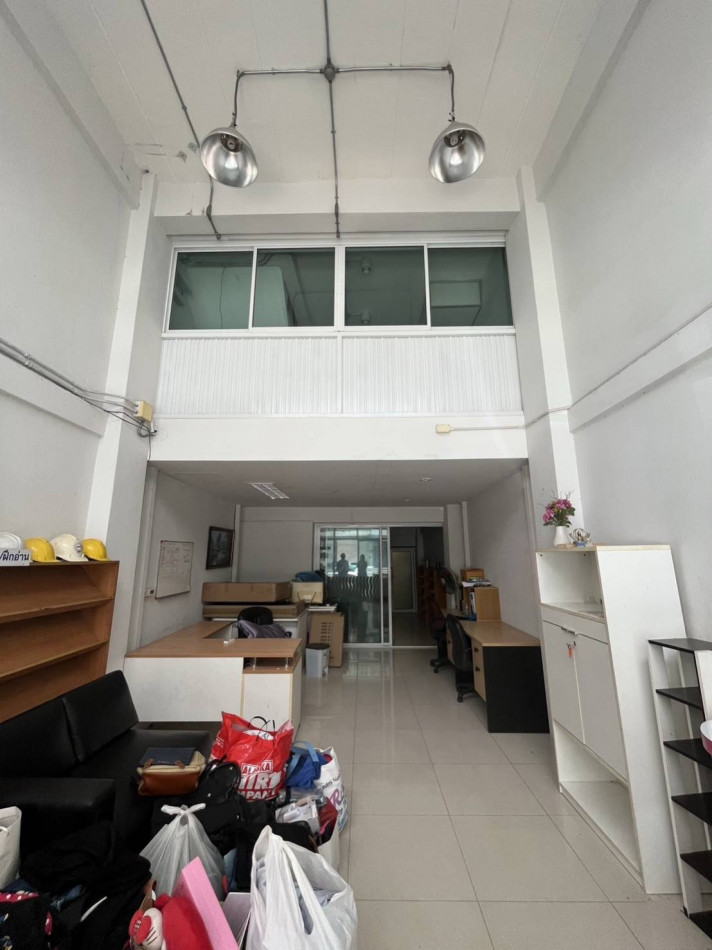 ขาย ตึกแถว ใกล้ม.ศรีปทุม หมู่บ้านถาวรวิลล่าบางบัว พหลโยธิน 4 ชั้น 20 ตรว – รูปที่ 2