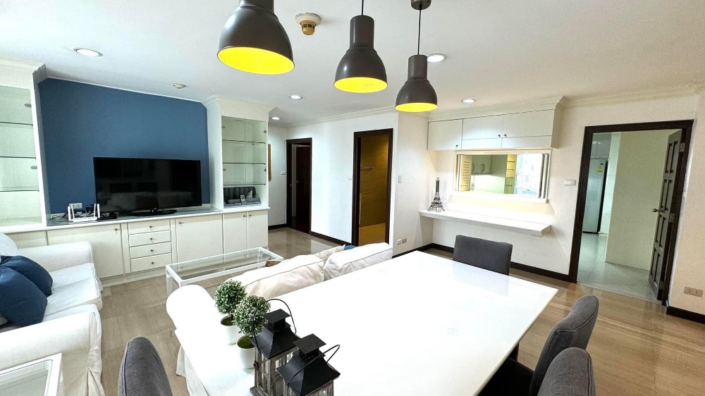 Super deal for rent Richmond Palace 3 bedrooms **Prime Location:** Walking distance to Phromprong 🌟 – รูปที่ 2