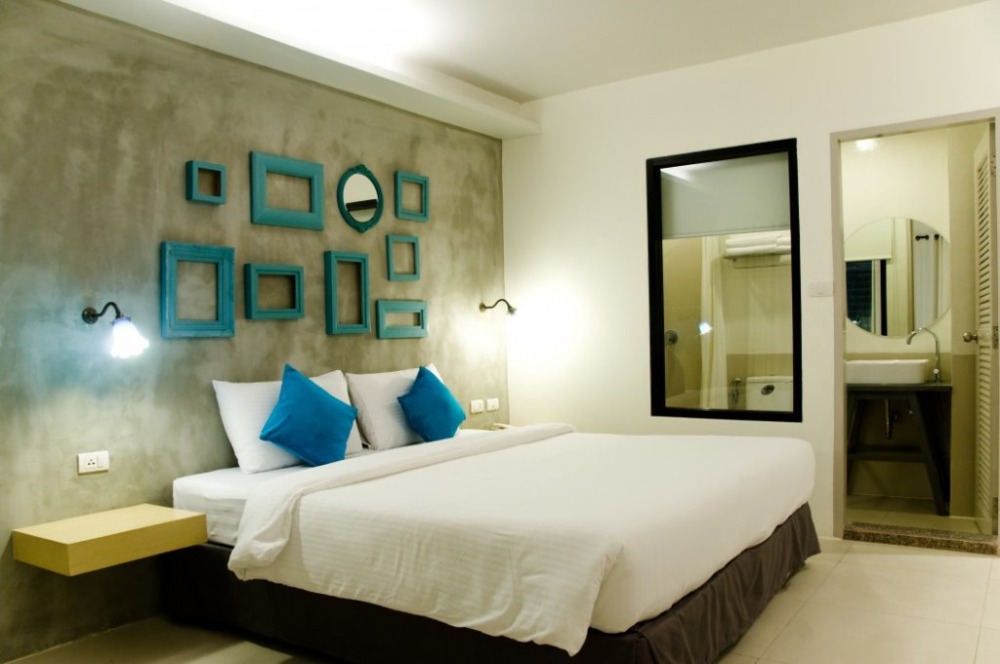 4 Commercial shophouse 6 storey, Hotel 36 rooms on upper floors for sale. @Patong Phuket – รูปที่ 2