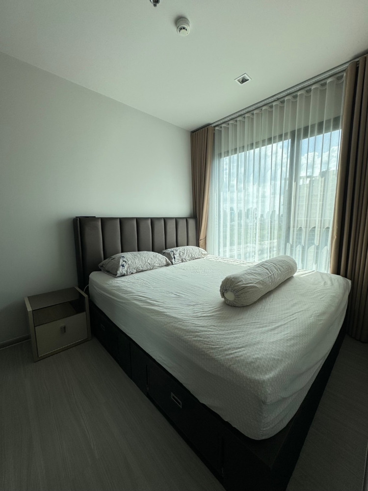 ขาย life asoke rama 9  ห้อง 2 ห้องนอน 1 ห้องน้ำ