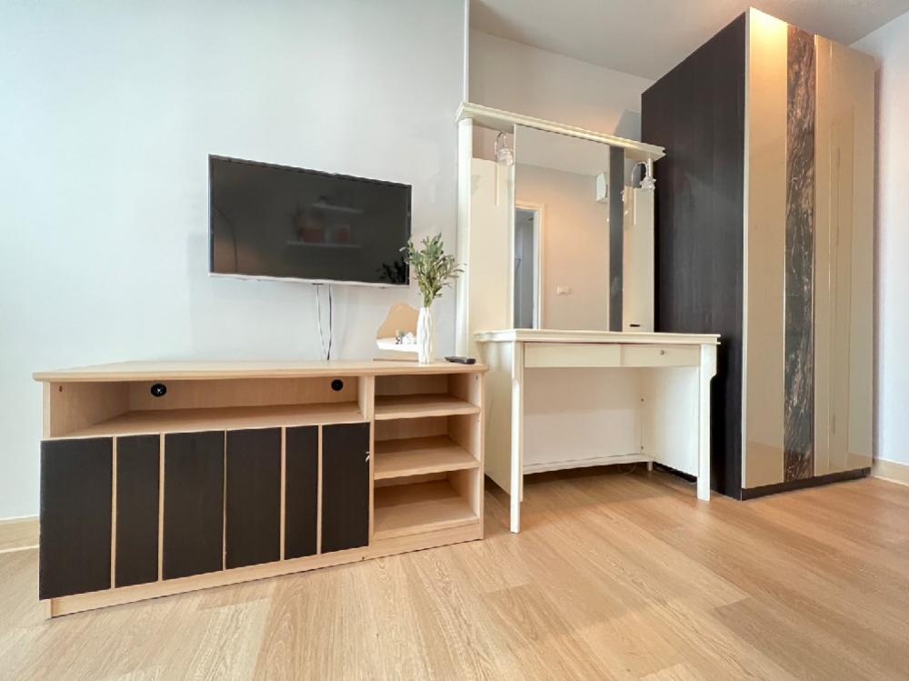Beautiful room, decorated, ready to move in, Regent Bang Son Phase 27