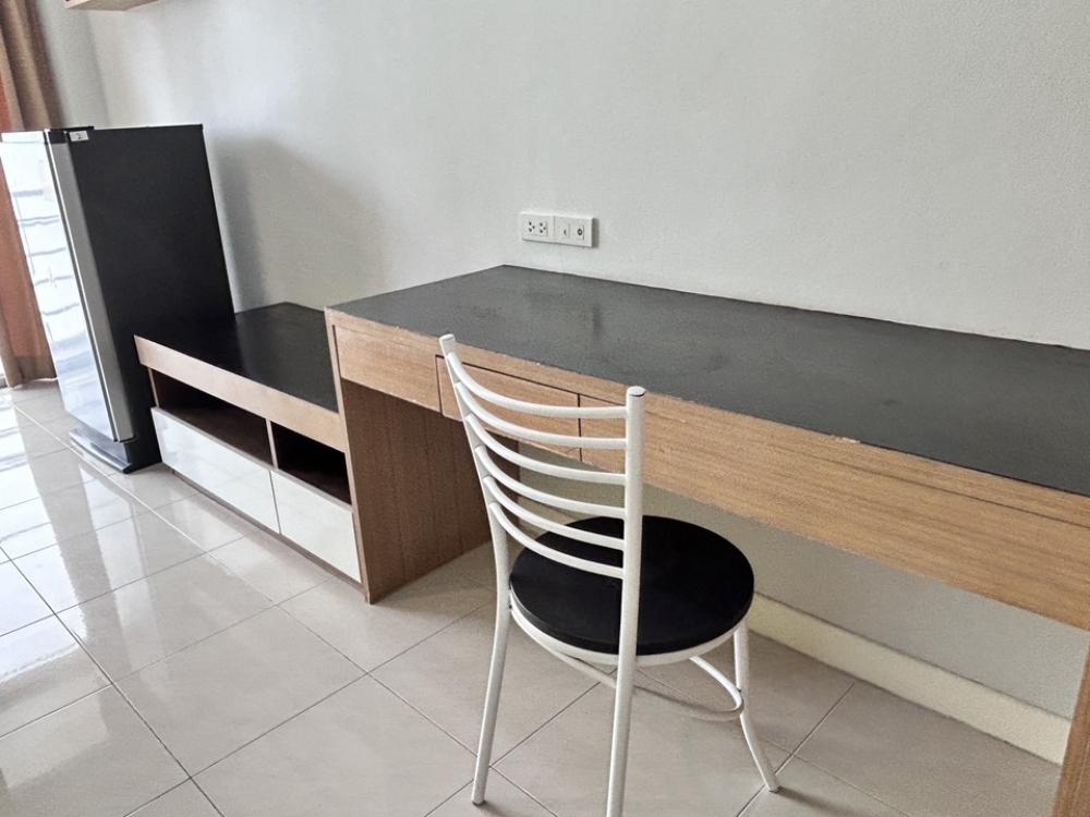 สัมผัสความลงตัวระหว่างชีวิตมีสไตล์และคอนโดมีดีไซน์ได้ที่ Red Oak's Villa – รูปที่ 4