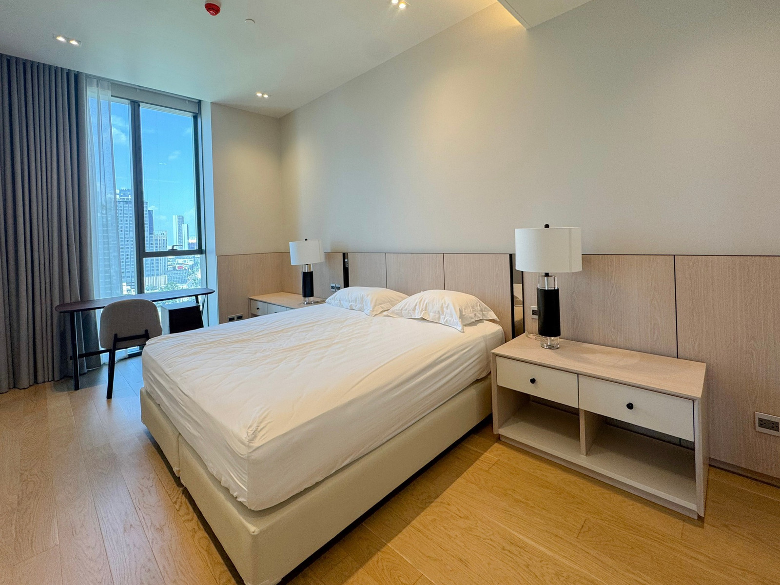 ♦ Prime Location ♦ ชั้น 10++ 90.76 ตร.ม. 2 ห้องนอน | คอนโดใกล้ BTS ทองหล่อ 190 ม., เมเจอร์ ซีนีเพล็กซ์ สุขุมวิท 550 ม., บิ๊กซี เอกมัย 1.6 กม. – รูปที่ 4