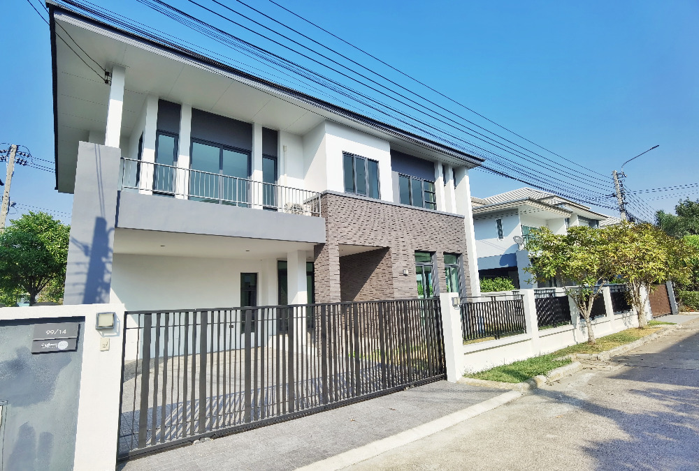 Single house Kanchanaphisek - 340, size 106 sq m, Suetrong Premium, Bang Bua Thong, new house, never lived in, big house, lots of usable space, near Central Westgate, Kasemrad Hospital Rattanathibet. Single house Kanchanaphisek - 340, size 106 sq m, Suetrong Premium, Bang Bua Thong, new house, never lived in, big house, lots of usable space, near Central Westgate, Kasemrad Hospital Rattanathibet.