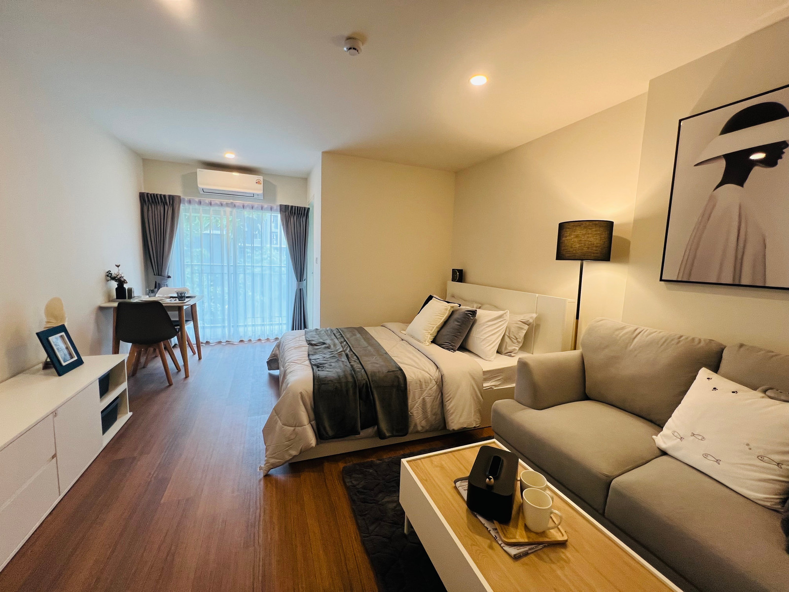 Condo for sale, Lumpini Condo Town Ekkachai 48, near BTS Wutthakat, MRT Bang Khae, size 30 sq m., large room, separate kitchen, reserve today for free! Complete electrical appliances Free transfer day expenses, convenient travel to Bang Bon, Dao Khanong,