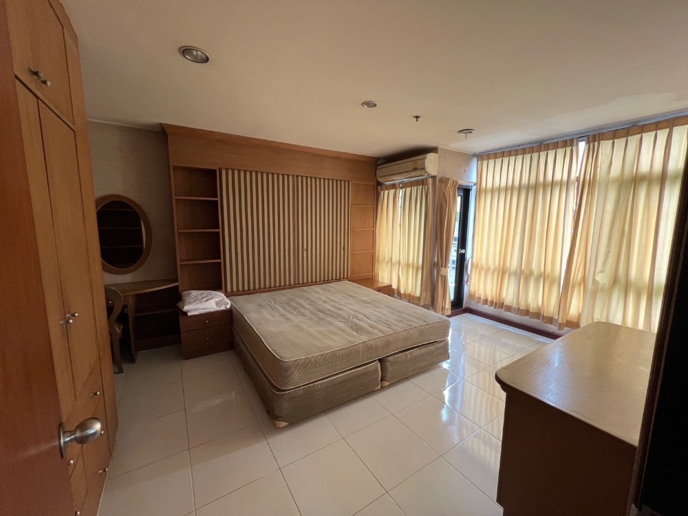 for rent Phayathai place 1 bed big size super deal❤️🎁 for rent Phayathai place 1 bed big size super deal❤️🎁