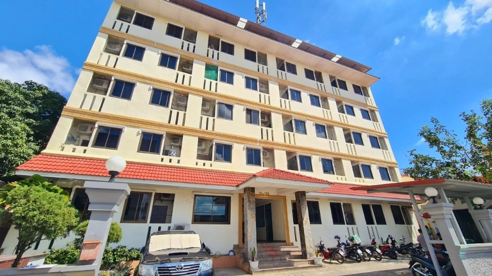 Room for rent, My Place Phetkasem, price 3,000-3,500 baht, including air conditioner and furniture.