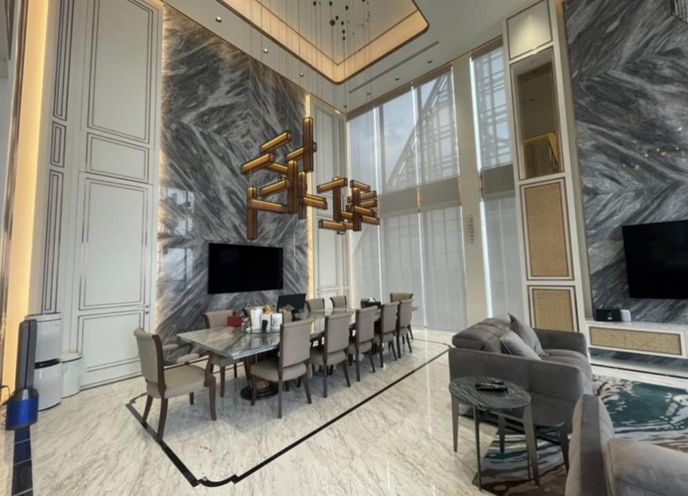 For Sale/Rent📍The Esse At Sing Complex🛁Penthouses 3B4B📞0639399665