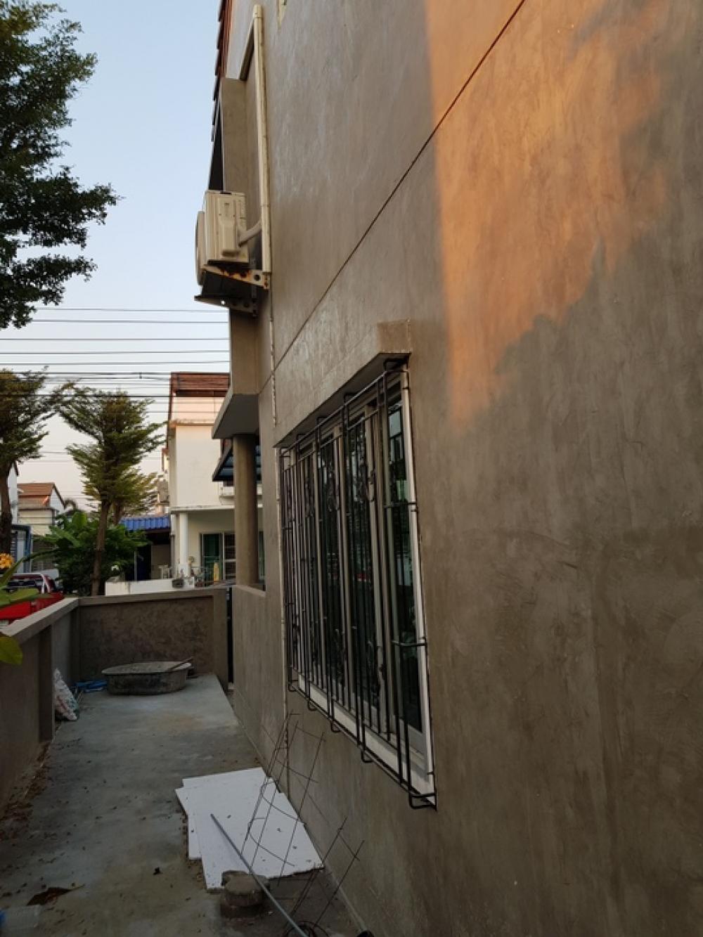 Townhouse for Sales, Nirvana Sukhumvit 77, Located at the Corner – รูปที่ 2