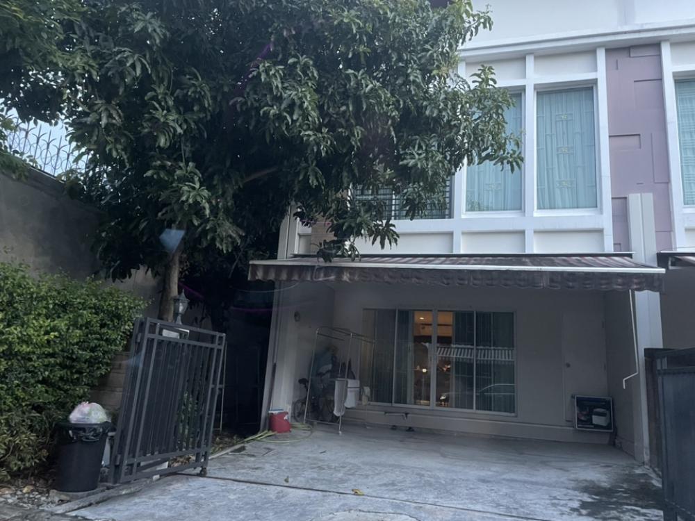 Townhouse for Sales, Baan Klang Meung S-Sense Onnut, located at the corner