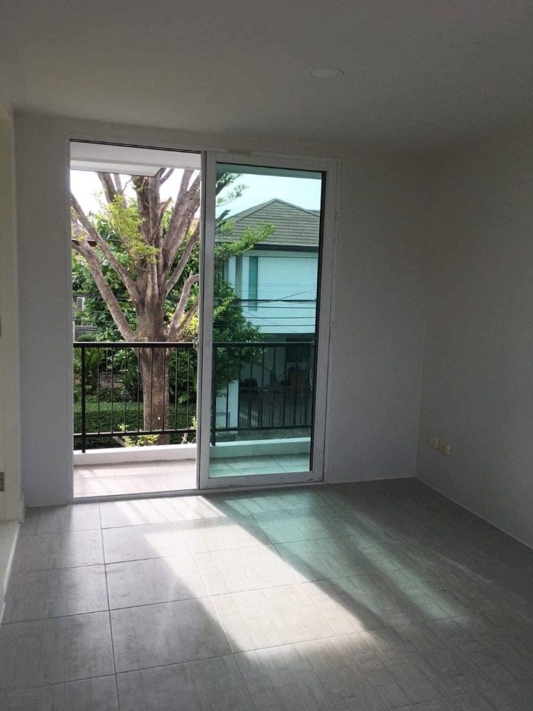 ❖ Nice decoration ❖ บ้านเดี่ยว 2 ชั้น 55.50 ตร.ว. | 3 ห้องนอน 3 ที่จอดรถ | ใกล้ รร.เลิศหล้า กาญจนาภิเษก 10 นาที, ซีคอน บางแค 13 นาที – รูปที่ 4