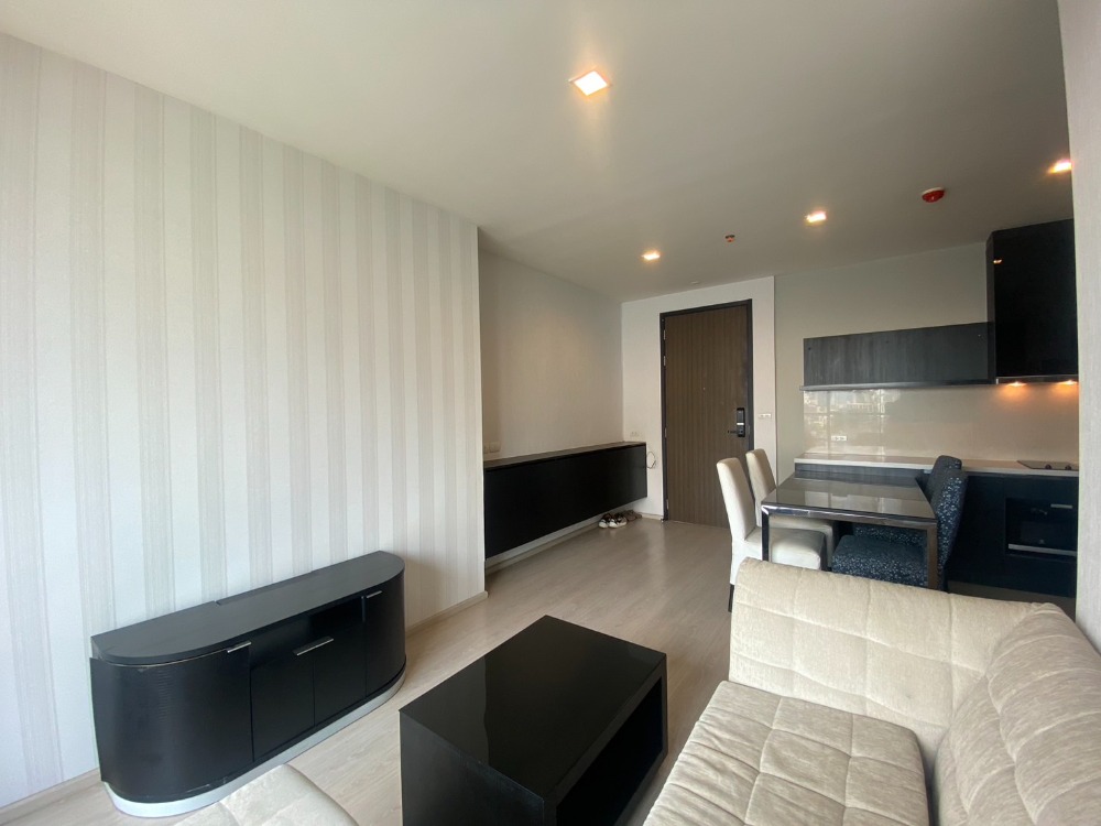 ขายคอนโด ริทึ่ม สุขุมวิท 44/1 Rhythm Sukhumvit 44/1 ติดรถไฟฟ้า BTS สถานีพระโขนง – รูปที่ 3