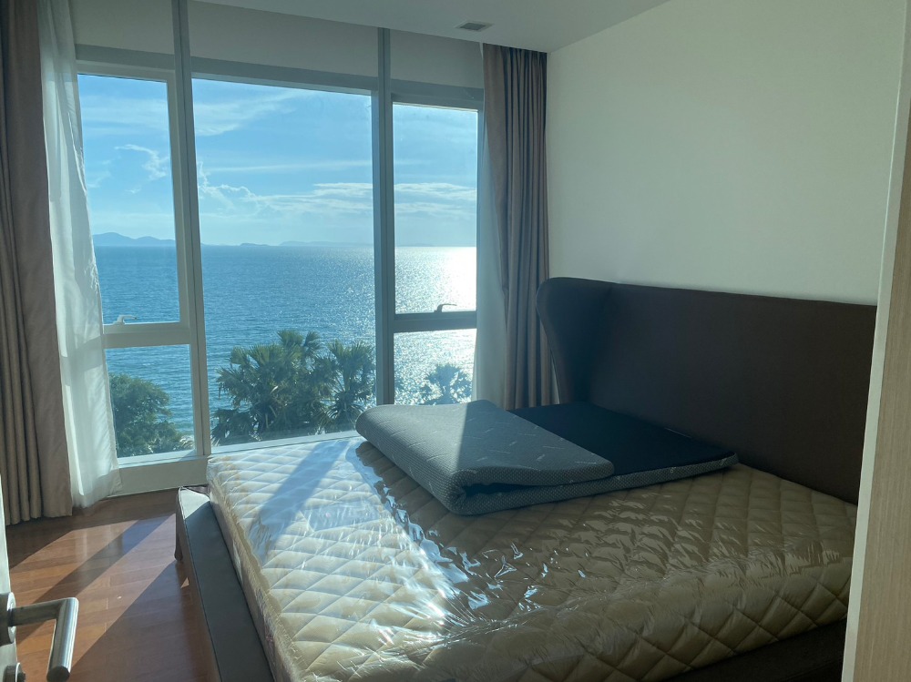 for sale the Palm wongamat beach front 1 Bed (S03-1544) for sale the Palm wongamat beach front 1 Bed (S03-1544)
