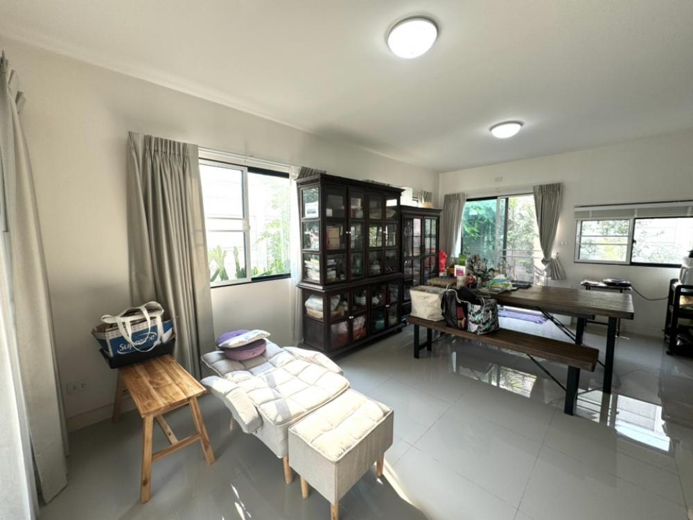 ขายทาวน์โฮม 3 ชั้น บ้านกลางเมือง ปิ่นเกล้า-จรัญ (หลังมุม) หน้าบ้านไม่มีตึกบัง วิวสวยๆ ไม่อึดอัดราคาพิเศษ สนใจโทร: 0922829196 – รูปที่ 4