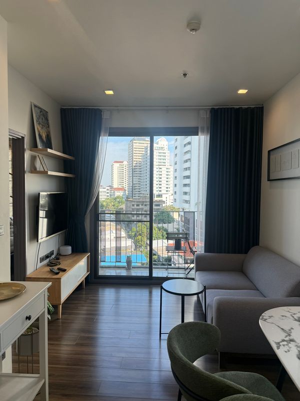 ✨Ceil By Sansiri🏙️Spacious & Airy 🚄Near BTS Ekkamai