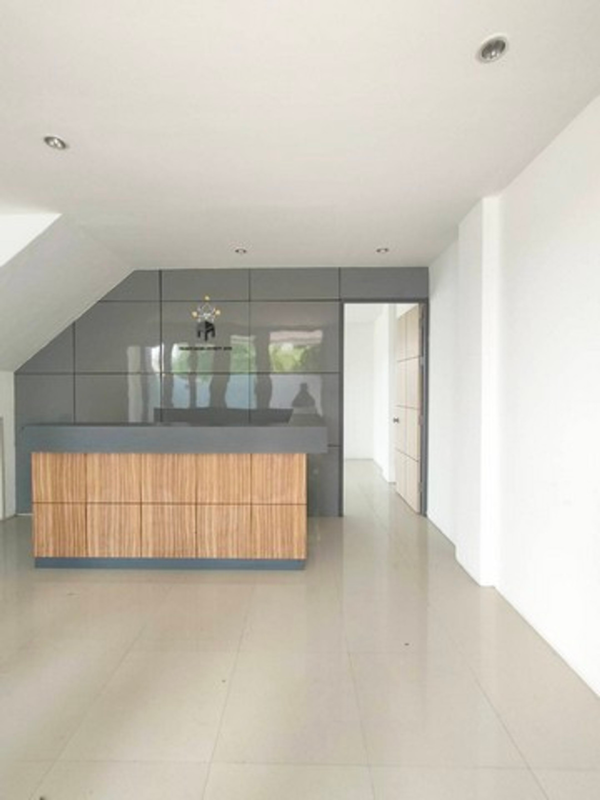 ให้เช่าทาวน์โฮม4ชั้นห้องมุม 300ตร.ม.ย่านรามอินทราใกล้แฟชั่นไอแลนส์,MRTวงแหวนรามอินทรา สามารถจดทะเบียนบริษัทได้ – รูปที่ 4