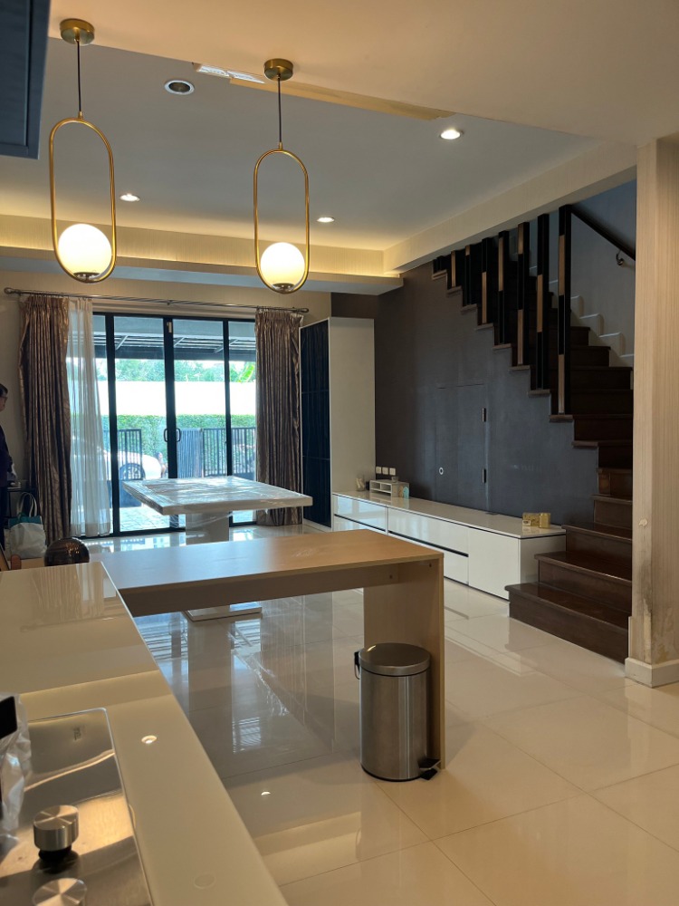Townhome 3 beds 4 baths Sukhumvit 50 "BlessTown" Newly Renovated in Modern Styles – รูปที่ 2