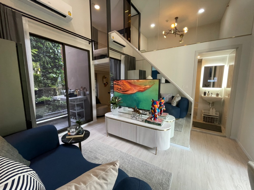 Landmark @ Kaset TSH Station, new condo near Kasetsart University, 2 bedrooms, 2 bathrooms, ready to move in December this year!!! Landmark @ Kaset TSH Station, new condo near Kasetsart University, 2 bedrooms, 2 bathrooms, ready to move in December this year!!!