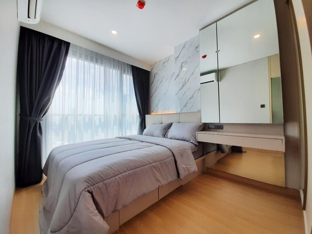 Room for rent very quickly Lumpini Suite Phetchaburi - Makkasan If interested, contact Line: 0889656914 Hurry and say hello. Room for rent very quickly Lumpini Suite Phetchaburi - Makkasan If interested, contact Line: 0889656914 Hurry and say hello.