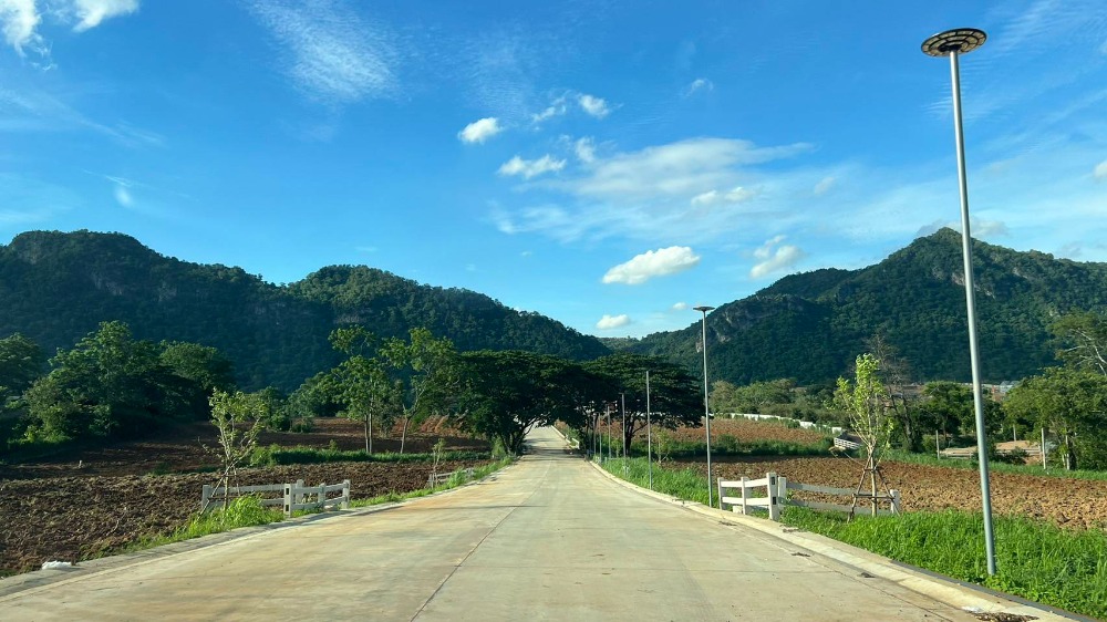 🌺ขายที่เขาใหญ่ติดน้ำ วิวเขาสวยมาก บ้านเหวปลากั้ง เส้นกุดคล้าผ่านศึก หมูสี 2 ไร่ วิวเขาพระนอนสวยมาก ใกล้ธนะรัชต์ ทำเลดี เดินทางสะดวกมาก 087-907-4045
