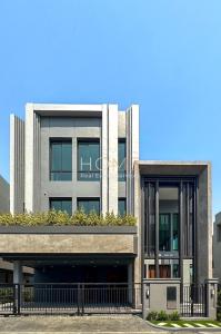 บ้านเดี่ยว แกรนด์ บางกอก บูเลอวาร์ด พระราม 9 - กรุงเทพกรีฑา / 5 ห้องนอน (ขาย), Grand Bangkok Boulevard Rama 9 - Krungthepkreetha / Detached House 5 Bedrooms (FOR SALE) AA437