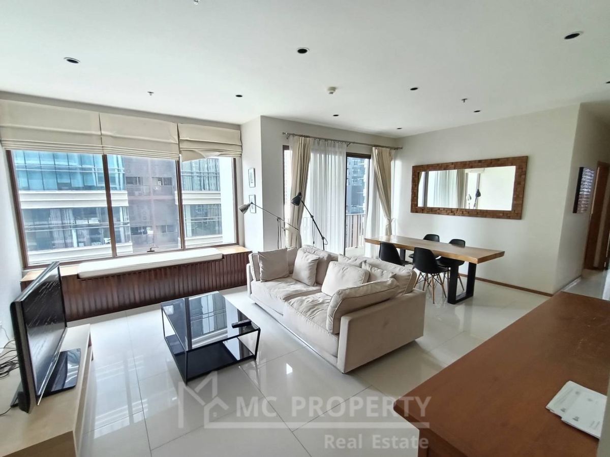 The Emporio 2 bedroom 100sqm for rent only 65,000 per month tel 0816878954 