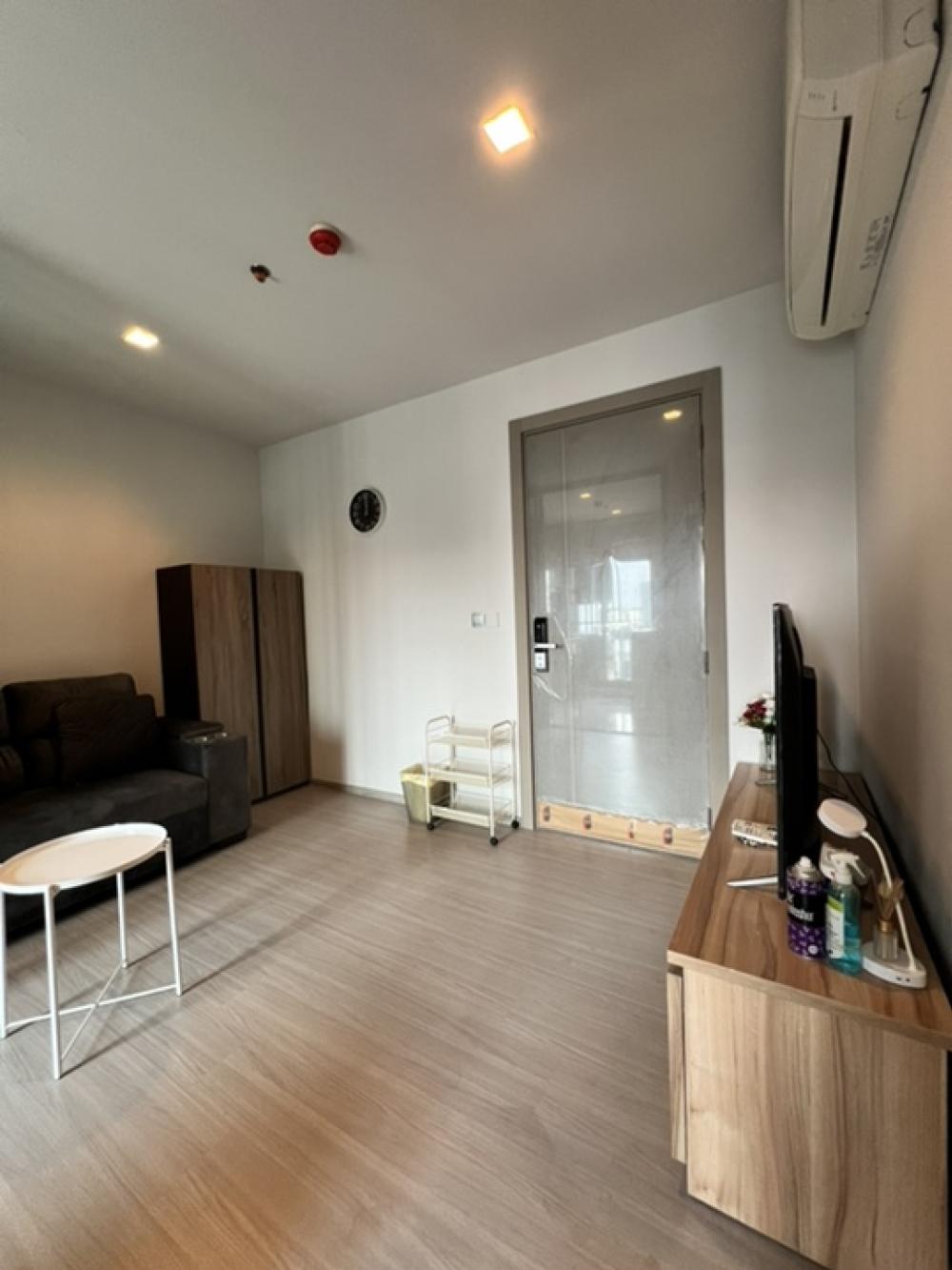 Life Asoke Rama 9 / 33sqm 1B1B/ welcome Co agent Life Asoke Rama 9 / 33sqm 1B1B/ welcome Co agent