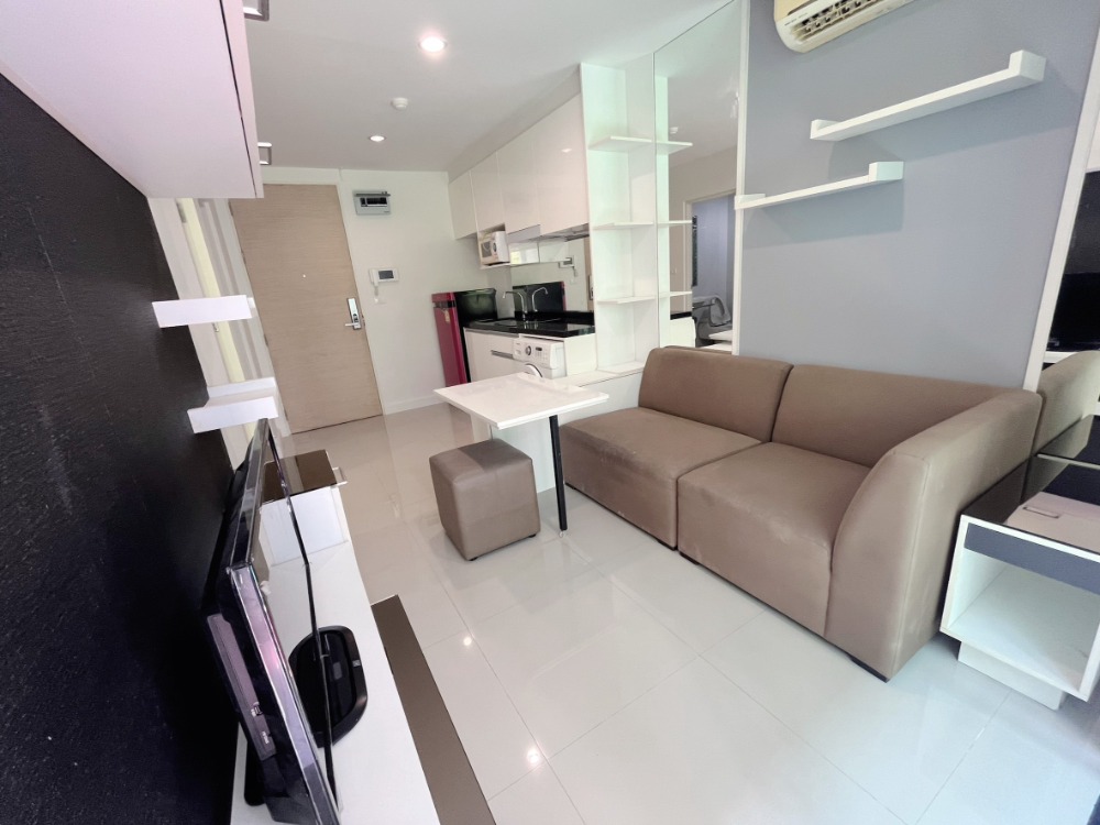 RENT !! Condo Metro Sky Ratchada, MRT Huai khwang , 1 Bed, 2 Fl., Area 31 sq.m., Rent 11,000 .- (Pool view) – รูปที่ 4