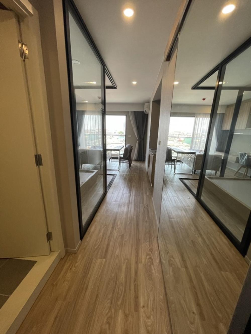 Urgent sale! Condo with tenants, Blossom Sathorn Condo, Charoen Rat