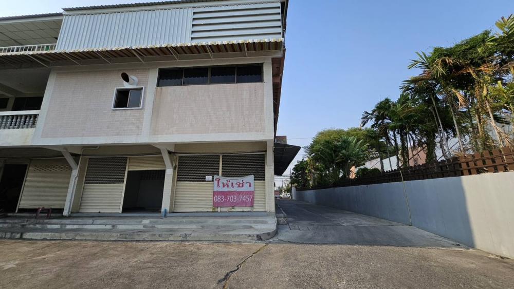 ห้องว่างให้เช่า 50 ตรม สภาพดี กว้าง 10 เมตร ลึก 5 เมตร – รูปที่ 2