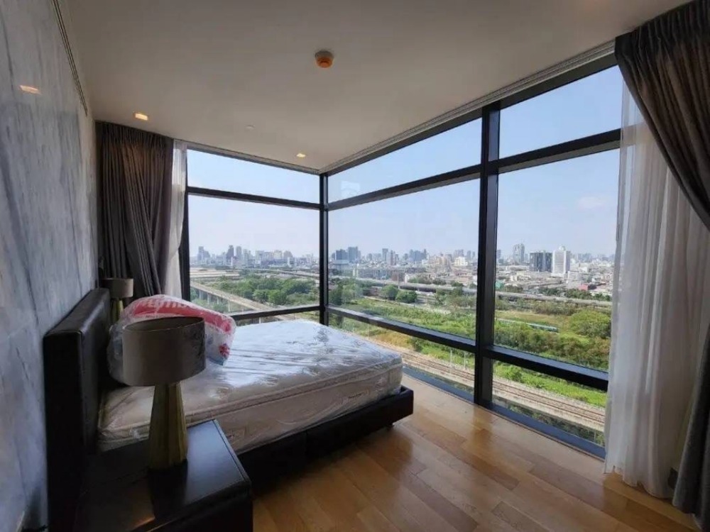 S-CLPY104  condo for sale Circle Living Prototype, 2 bedrooms, 16th floor, 16 mb. 064-959-8900