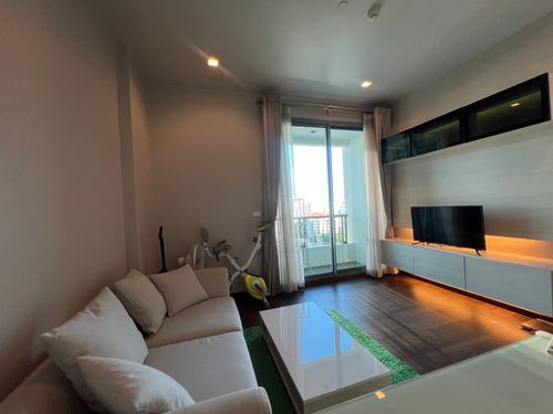 for rent Q asoke 1 bed nice room 🌈💫