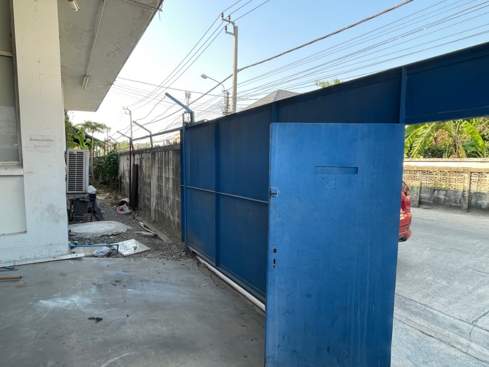 Factory for sale, Soi Ramintra 127 200 meters from Ramindra Road, near the BTS station. Setthabutbamphen Station Usable area 1,200 square meters, including mezzanine. – รูปที่ 4