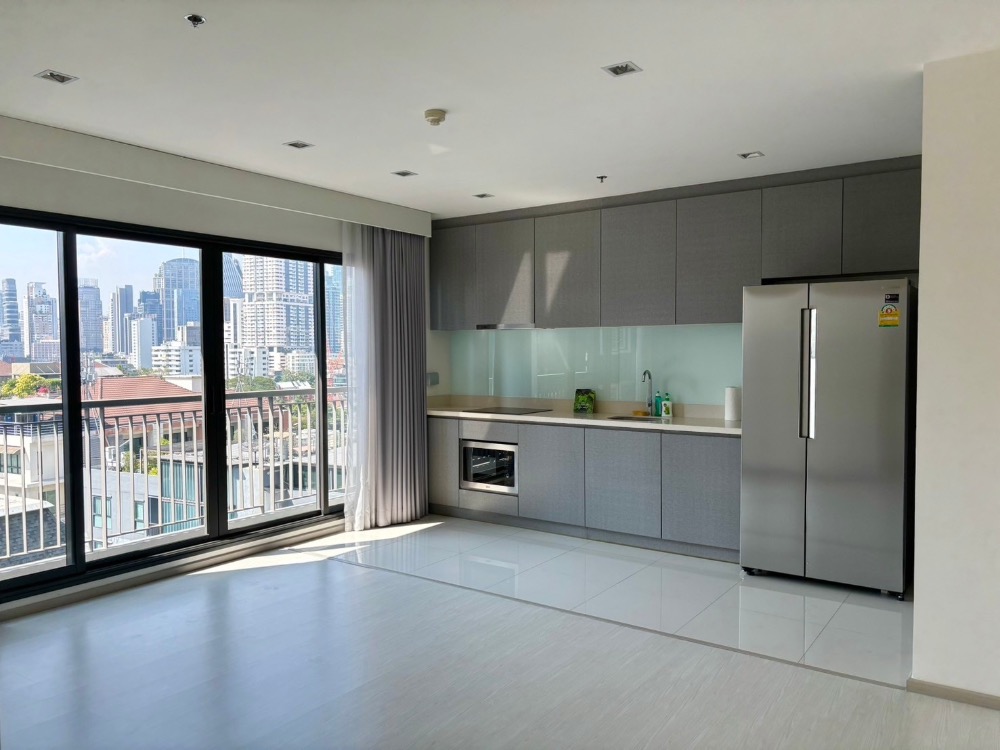 Rhythm Sukhumvit 36-38 For Sale !!! ขายห้อง 2 Bedroom Corner unit พร้อมเฟอร์นิเจอร์บิวท์อินแบบ Party furnished ขนาด 74.07 ตร.ม. ชั้น 10 เทควิวสวย 2 ด้าน ไม่บล็อควิว !!! – รูปที่ 2