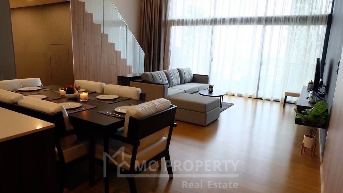 Siamese Exclusive Sukhumvit 31 high floor 2 bedroom 70sqm for rent only 60,000 Contact: 0816878954