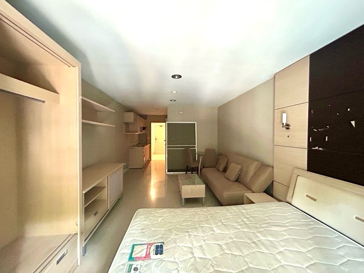 Condo for sale Metro Park Sathorn 30 sq m. Studio room 1 bed 1 bath 1 balcony 1 parking non fix Condo for sale Metro Park Sathorn 30 sq m. Studio room 1 bed 1 bath 1 balcony 1 parking non fix
