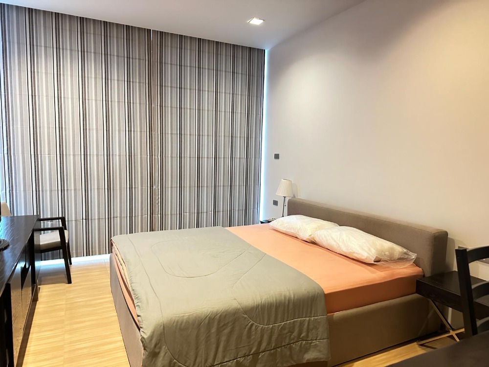 For rent Condo hyde sukhumvit 13 23000 Bath 1 Bed (S03-1736) For rent Condo hyde sukhumvit 13 23000 Bath 1 Bed (S03-1736)