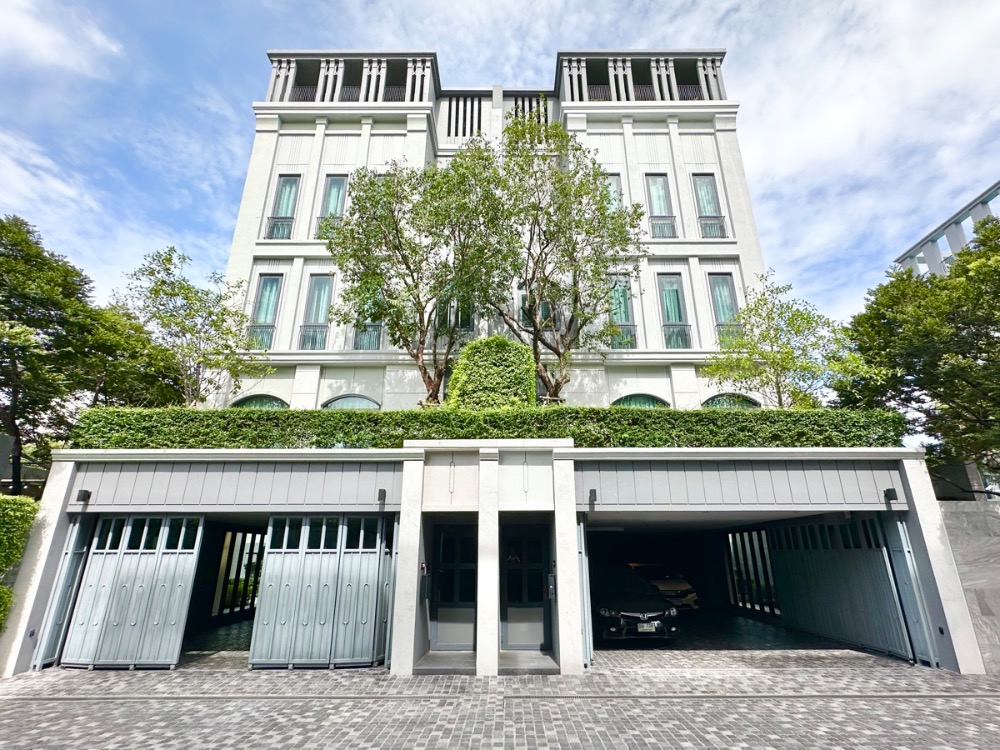 Malton Ari 50wah 489 sq.m. 3 bedrooms, 4 bathrooms, 3 parking spaces, beautifully decorated, ready to move in 092-545-6151 (Tim) Malton Ari 50wah 489 sq.m. 3 bedrooms, 4 bathrooms, 3 parking spaces, beautifully decorated, ready to move in 092-545-6151 (Tim)