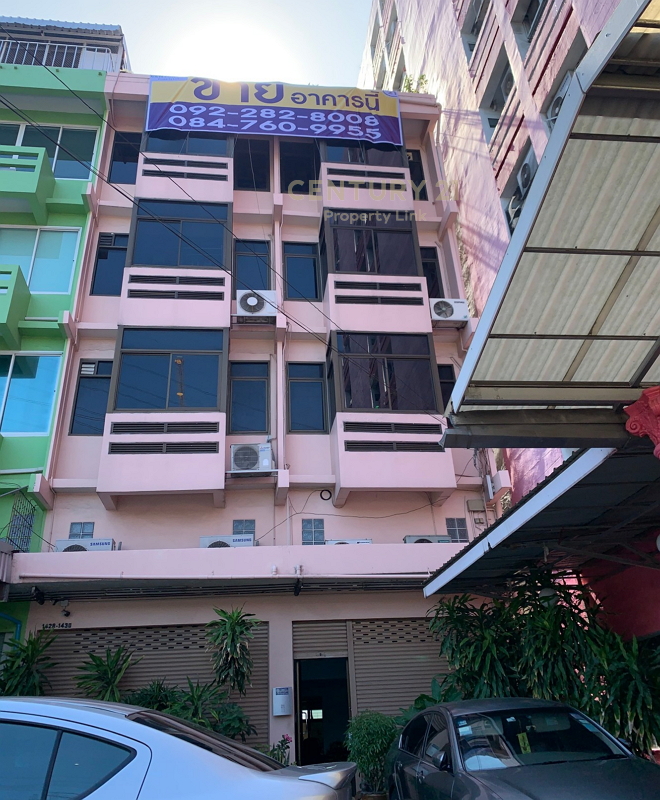 4-storey commercial building for sale, located on Pattanakarn Road. Suan Luang / 48-CB-64002 4-storey commercial building for sale, located on Pattanakarn Road. Suan Luang / 48-CB-64002