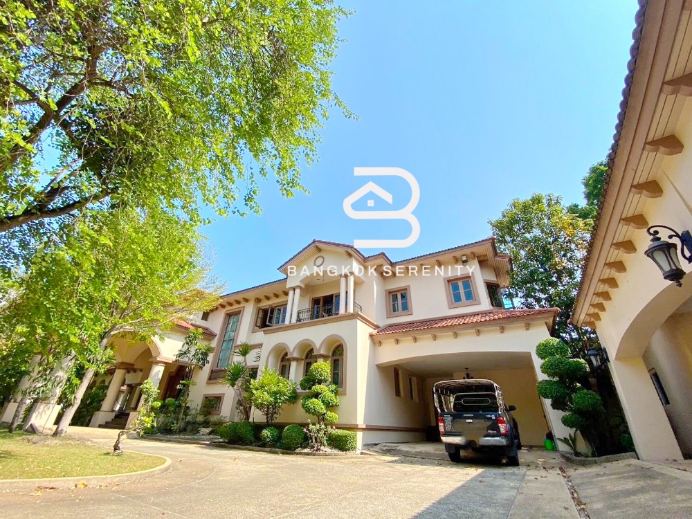 House with Private Pool For Rent/Sale at Prukpirom Regent Sukhumvit House with Private Pool For Rent/Sale at Prukpirom Regent Sukhumvit