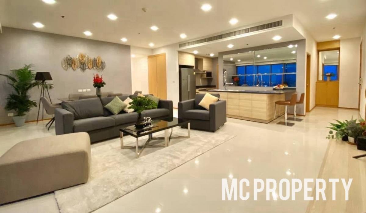 The Emporio Place river view 3 bedroom 161sqm for rent only 150,000 per month please contact 0816878954