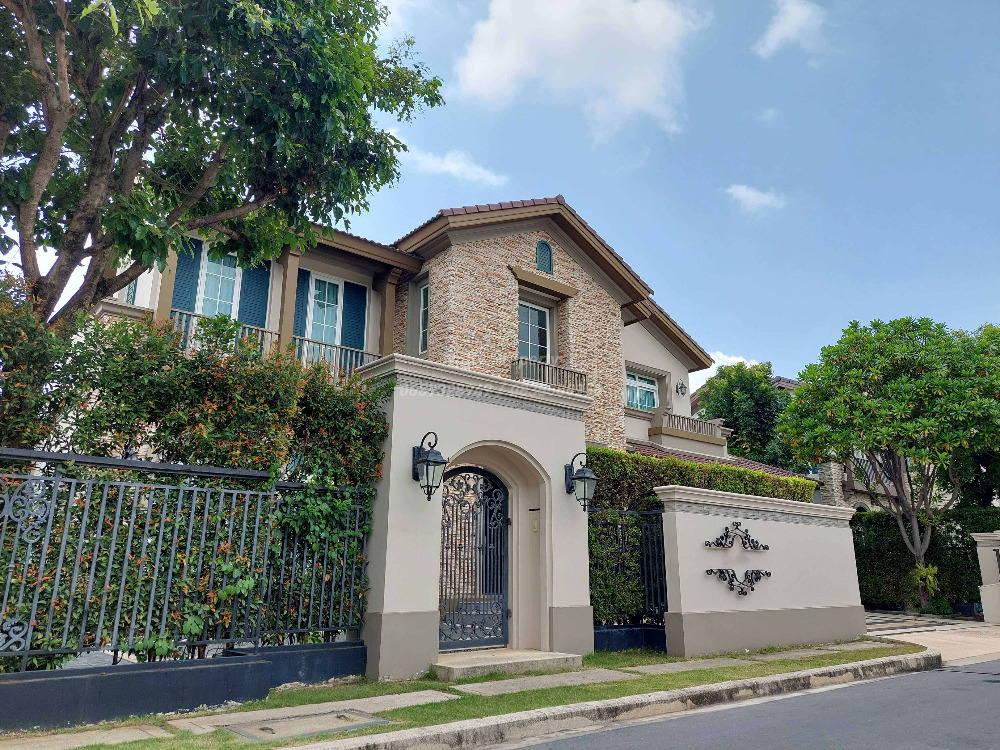 Nantawan Bangna Km.7 Project, luxuriously decorated, fully furnished. Ready to move in Nantawan Bangna Km.7 Project, luxuriously decorated, fully furnished. Ready to move in